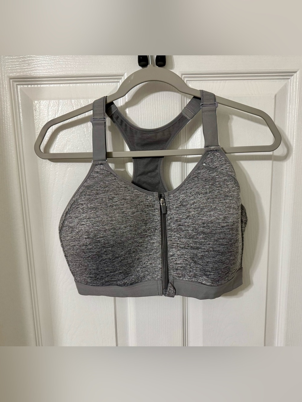 Layer 8 Gray Front-Zip Racerback Fitted Sports Bra with Inner Clip Lock 2X
